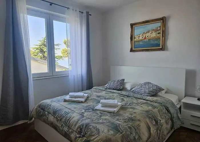 Beachfront In 54779 아파트